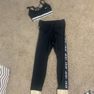 Nike sports bra and leggings